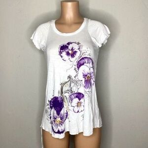 New. Lauren Moshi flower and harp T-shirt. Small. Retails $129